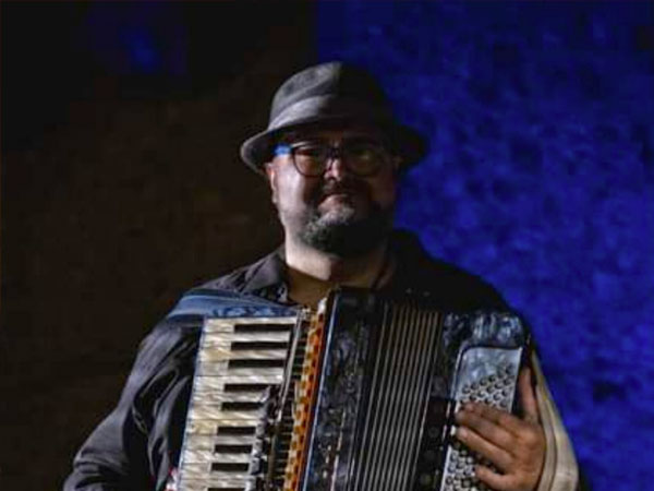 MusicaFacendo | Tiziano Chiapelli docente di Fisarmonica